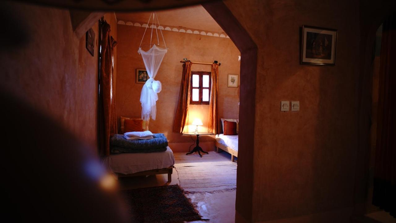 Kasbah Tigmi El Janoub Hotel Ajt Benhaddu Kültér fotó