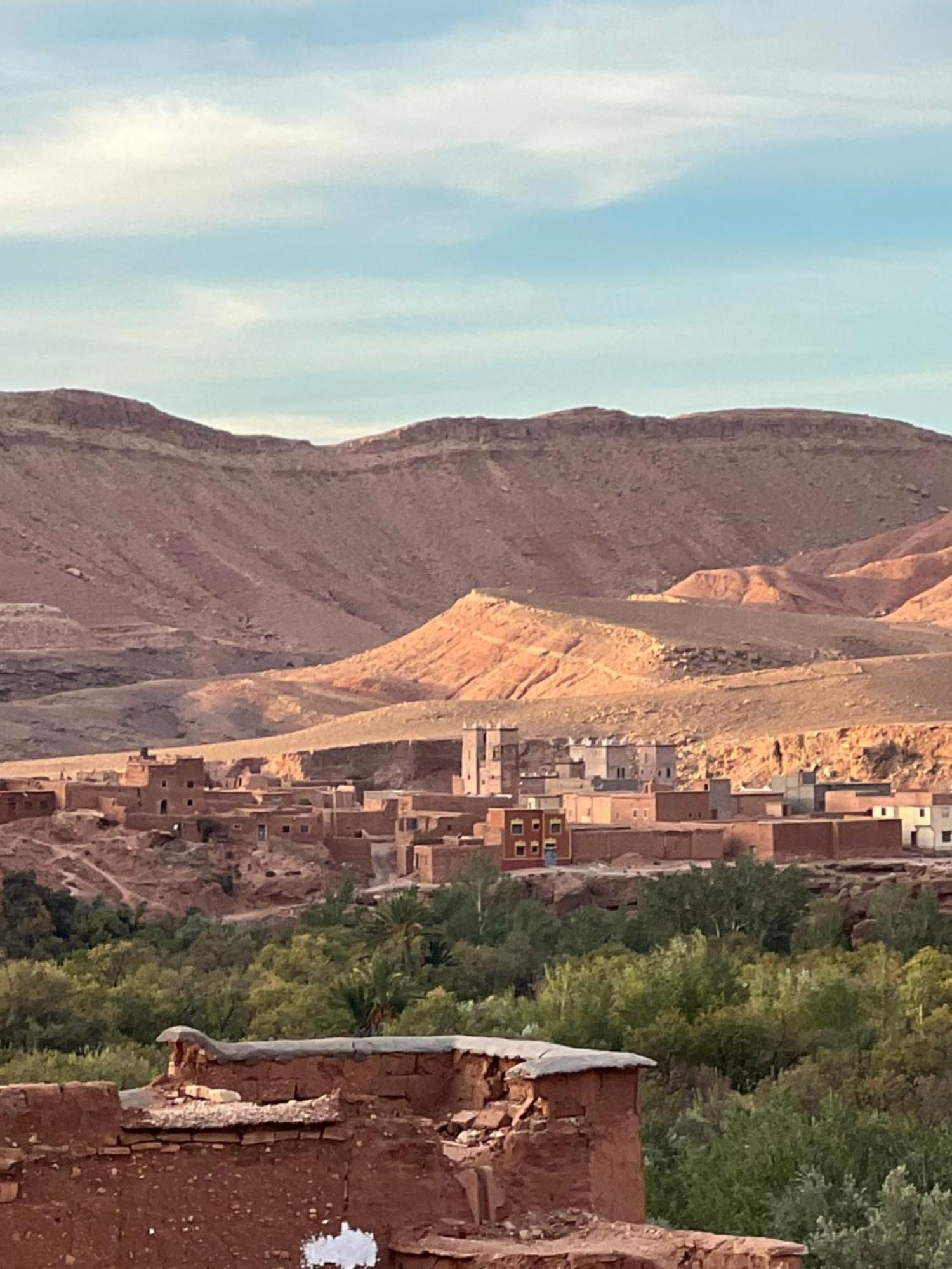 Kasbah Tigmi El Janoub Hotel Ajt Benhaddu Kültér fotó