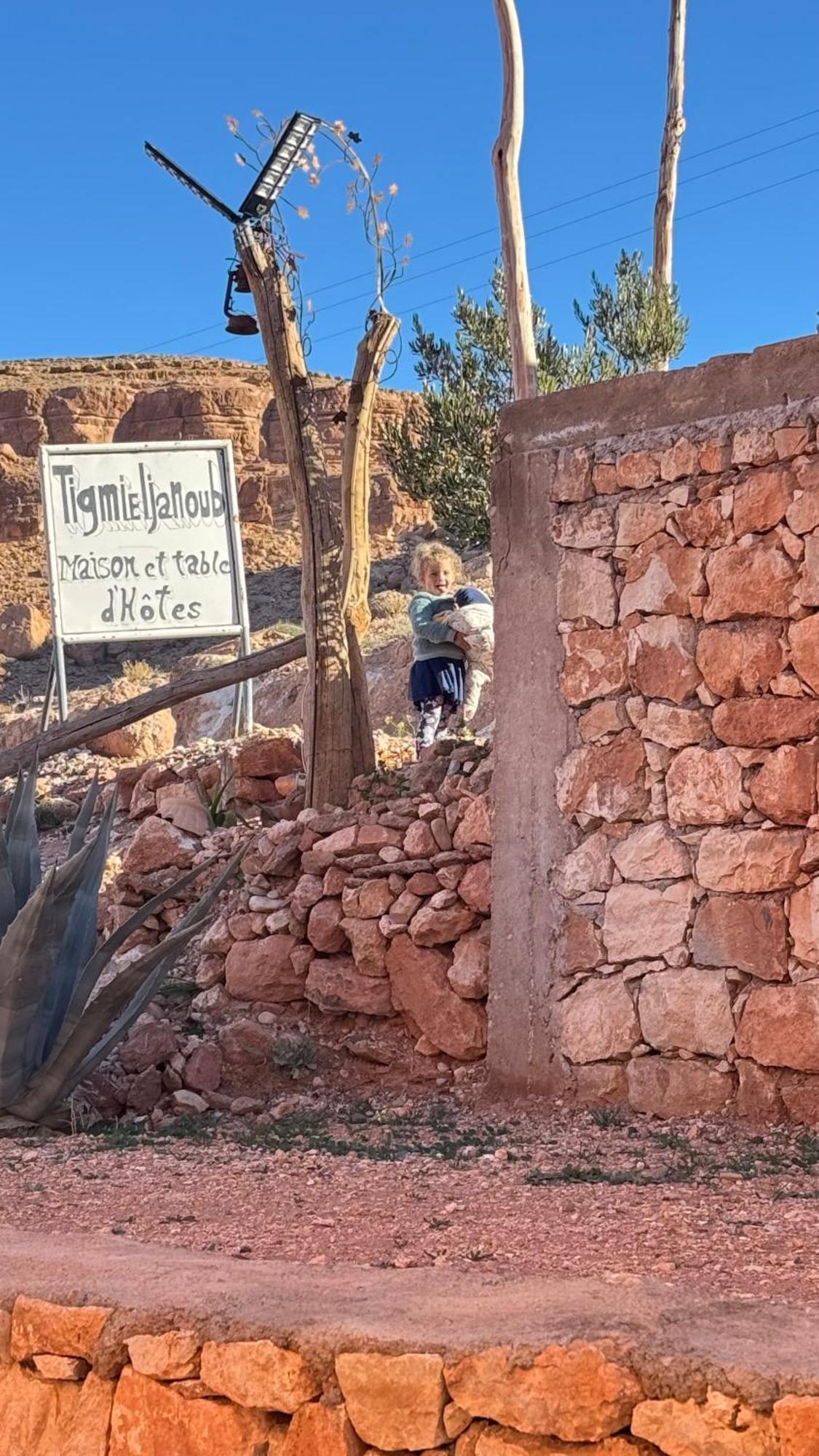 Kasbah Tigmi El Janoub Hotel Ajt Benhaddu Kültér fotó
